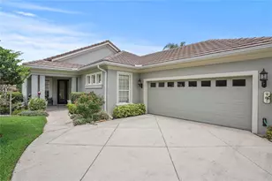 2569 Laurel Glen Dr, Lakeland, FL 33803 - Photo 1