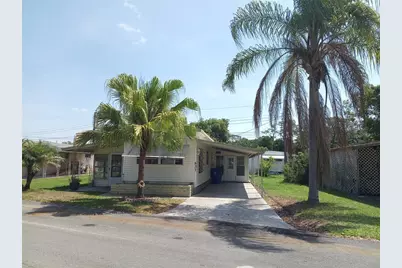 831 Village Place, Lakeland, FL 33815 - Photo 1