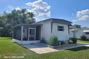 2005 Blue Lake Dr, Lakeland, FL 33801 - Photo 1