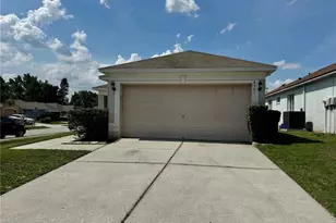 4301 Country Hills Blvd, Plant City, FL 33563 - Photo 1