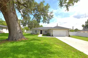 1324 Auburn St, Lakeland, FL 33801 - Photo 1