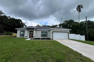 801 Robson Street W, Lakeland, FL 33805 - Photo 1