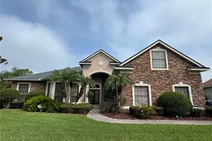 1241 Vista Hills Dr, Lakeland, FL 33813 - Photo 1