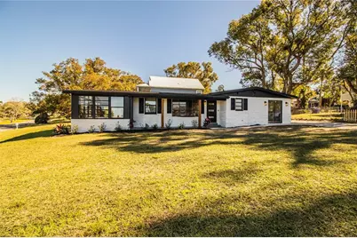 63 Lake Hunter Drive, Lakeland, FL 33803 - Photo 1