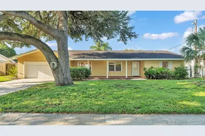 315 Hawick Lane, Lakeland, FL 33813 - Photo 1