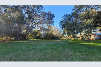 222 Spring Lake Boulevard, Sebring, FL 33876 - Photo 1