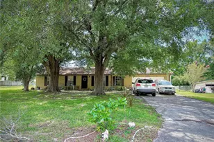 2450 Ridgeview Dr, Lakeland, FL 33810 - Photo 1