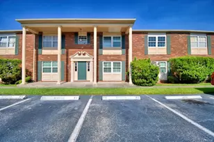 1920 E Edgewood Dr, Lakeland, FL 33803 - Photo 1