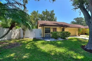 6308 Highland Gardens Ct, Lakeland, FL 33813 - Photo 1