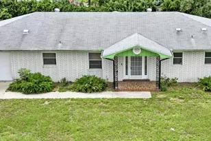 293 Paradise Island Dr, Haines City, FL 33844 - Photo 1