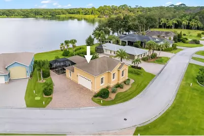 652 Meandering Way, Polk City, FL 33868 - Photo 1