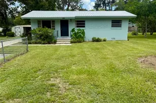 2605 NE 14th Ave, Ocala, FL 34470 - Photo 1