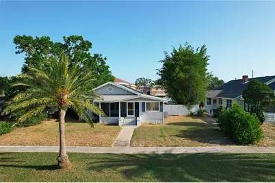 319 E Johnson Avenue, Lake Wales, FL 33853 - Photo 1