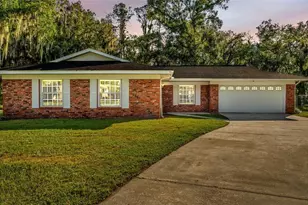 3050 Cross Fox Dr, Mulberry, FL 33860 - Photo 1