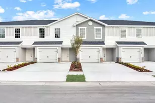 2749 Walden Town Cir, Plant City, FL 33566 - Photo 1