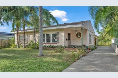 6077 8th Avenue N, Saint Petersburg, FL 33710 - Photo 1