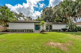 1307 Valley Hill Dr, Lakeland, FL 33813 - Photo 1