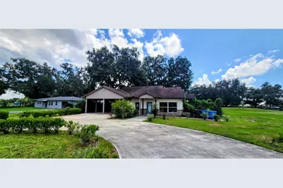 1205 E Knights Griffin Road, Plant City, FL 33565 - Photo 1