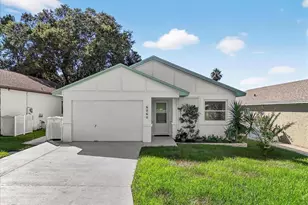 6060 Sandpipers Dr, Lakeland, FL 33809 - Photo 1