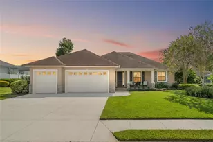 5419 Bloomfield Blvd, Lakeland, FL 33810 - Photo 1