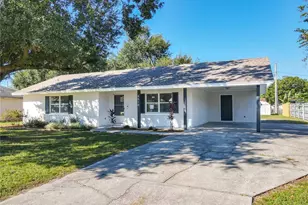 6610 Chippendale Rd, Lakeland, FL 33809 - Photo 1