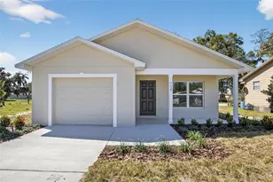 718 Seminole Ave S, Fort Meade, FL 33841 - Photo 1