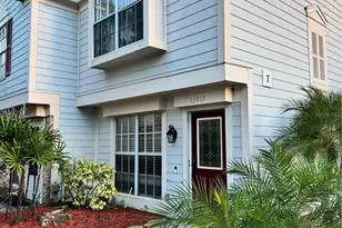 13917 Fletchers Mill Dr, Tampa, FL 33613 - Photo 1