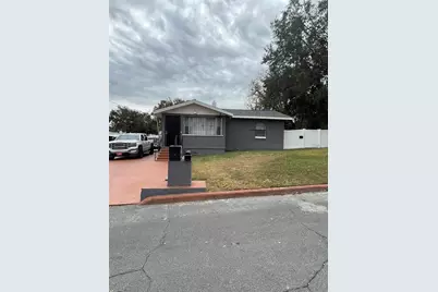 918 W 11th Street, Lakeland, FL 33805 - Photo 1