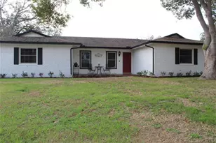 1927 Kimball Ct S, Lakeland, FL 33813 - Photo 1