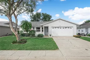 1933 Prairie Dunes Cir N, Lakeland, FL 33810 - Photo 1