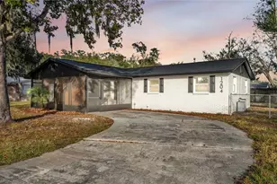 1204 N Nancy Terrace, Plant City, FL 33563 - Photo 1