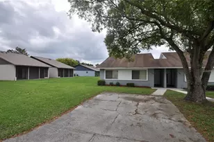 127 Shannon Dr, Lakeland, FL 33809 - Photo 1