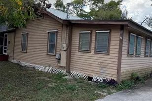 707 4th St SE, Winter Haven, FL 33880 - Photo 1