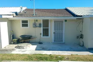 1111 Cypress Gardens Blvd SE, Winter Haven, FL 33880 - Photo 1