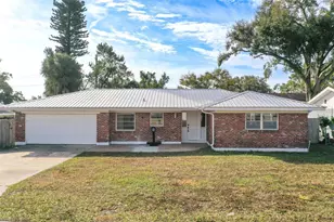 124 Shelley Dr, Winter Haven, FL 33884 - Photo 1