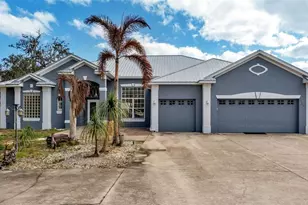 2664 Country Club Rd N, Winter Haven, FL 33881 - Photo 1