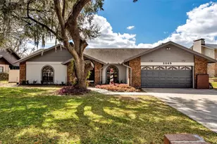 2865 Hammock Dr, Plant City, FL 33566 - Photo 1