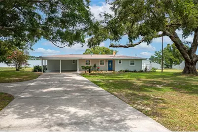 21 Lake Avenue, Winter Haven, FL 33880 - Photo 1