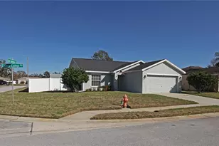 2941 Coach Lamp Rd, Mulberry, FL 33860 - Photo 1