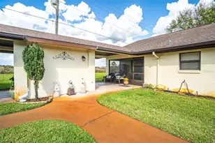 15 Charlton Dr, Lake Placid, FL 33852 - Photo 1