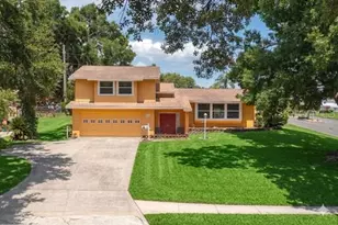 1202 Lake Ariana Blvd, Auburndale, FL 33823 - Photo 1