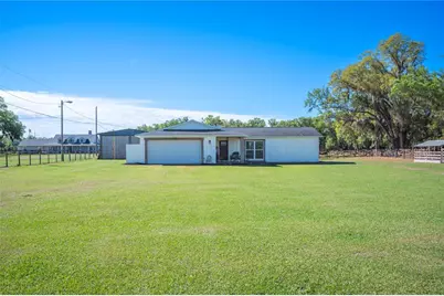 4407 Bugg Road, Plant City, FL 33567 - Photo 1