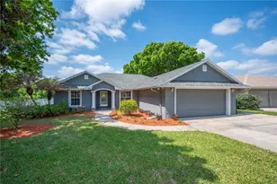 5711 Manchester Dr E, Lakeland, FL 33810 - Photo 1