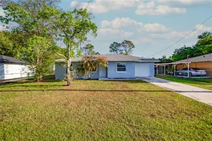 426 Bascom Ct, Polk City, FL 33868 - Photo 1