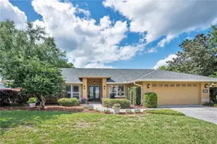 708 Hunters Run Blvd, Lakeland, FL 33809 - Photo 1