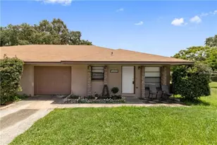 709 Mikasuki Dr, Lakeland, FL 33813 - Photo 1
