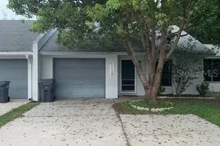 1115 Dosseywood Ln, Lakeland, FL 33811 - Photo 1