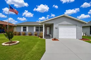 4853 Colonnades Cir E, Lakeland, FL 33811 - Photo 1