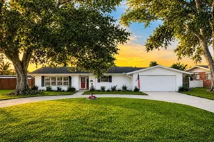 840 Piedmont Dr SE, Winter Haven, FL 33880 - Photo 1