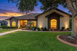 2104 Longleaf Cir, Lakeland, FL 33810 - Photo 1